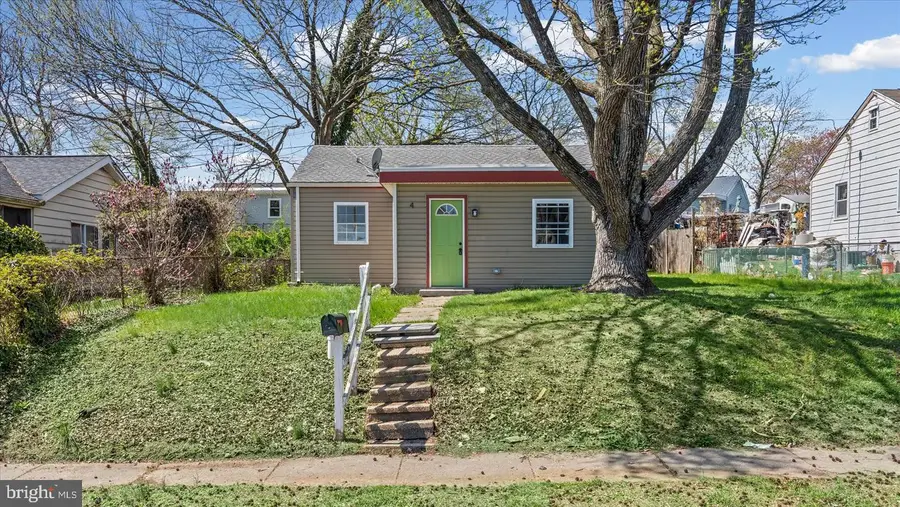 4 Blister St, Middle River, MD 21220 - #2