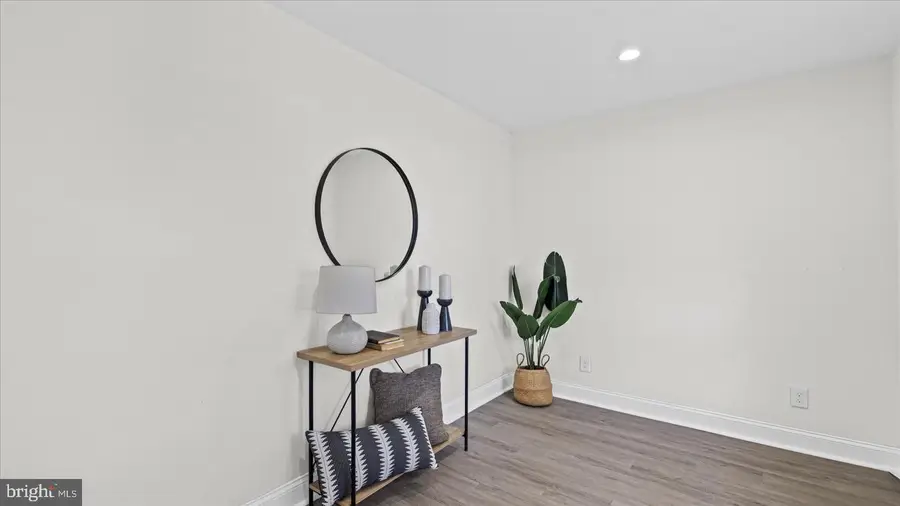 4 Blister St, Middle River, MD 21220 - #3