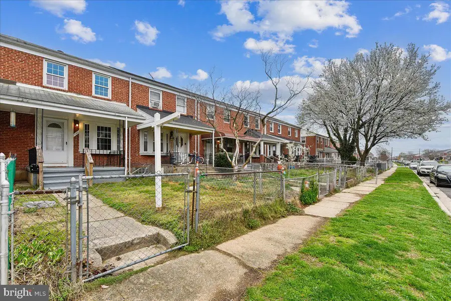 732 Arncliffe Rd, Essex, MD 21221 - #2