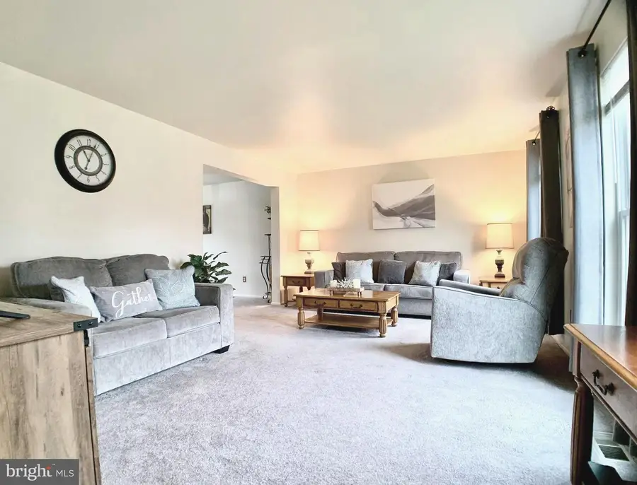 9105 Perryvale Rd, Baltimore, MD 21236 - #2