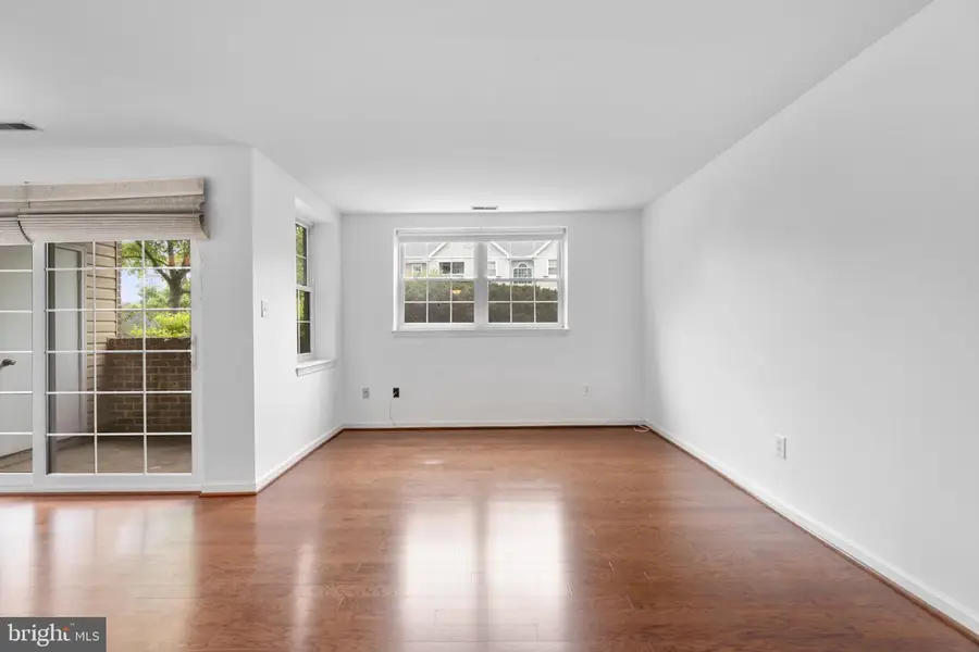 10 Rumford Dr #104, Baltimore, MD 21228 - #3