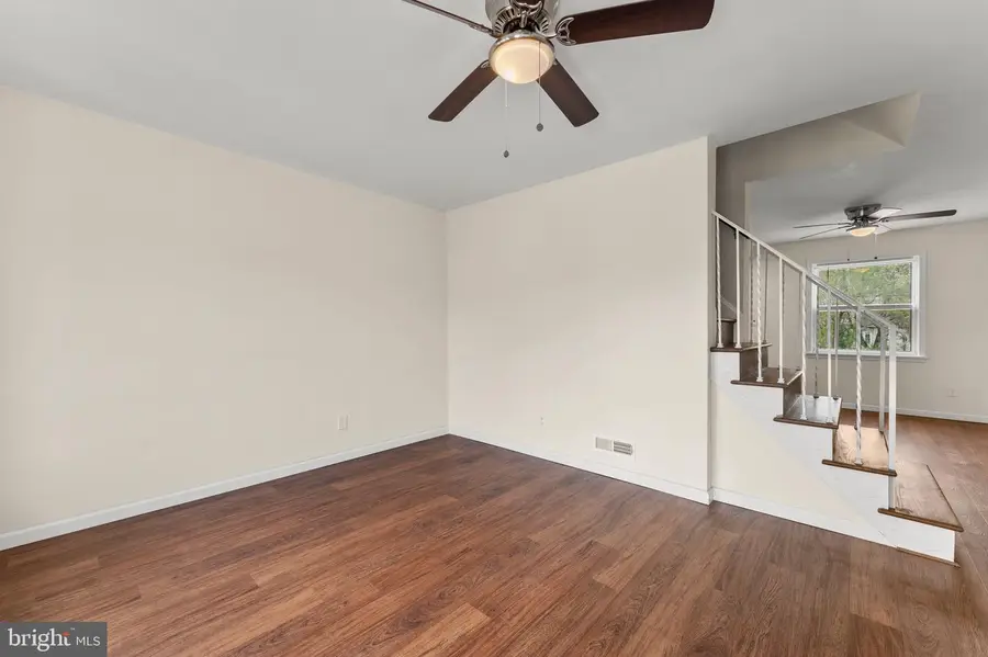 245 Orville Rd, Essex, MD 21221 - #3