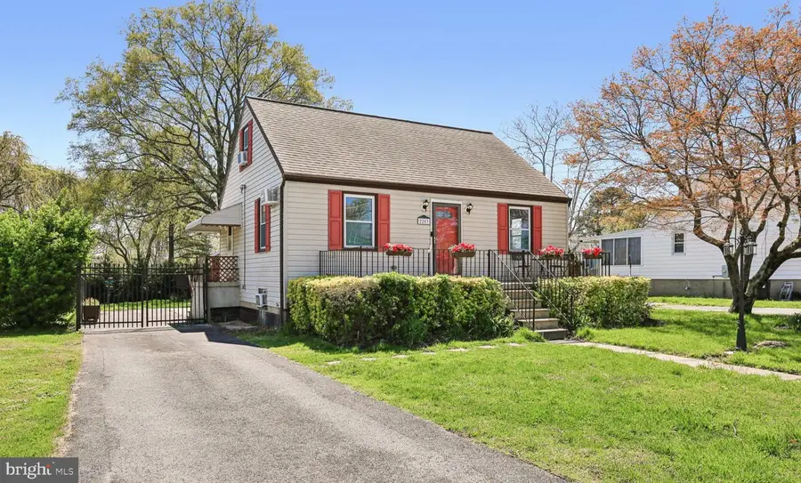 2203 Middleborough Rd, Essex, MD 21221 - #2