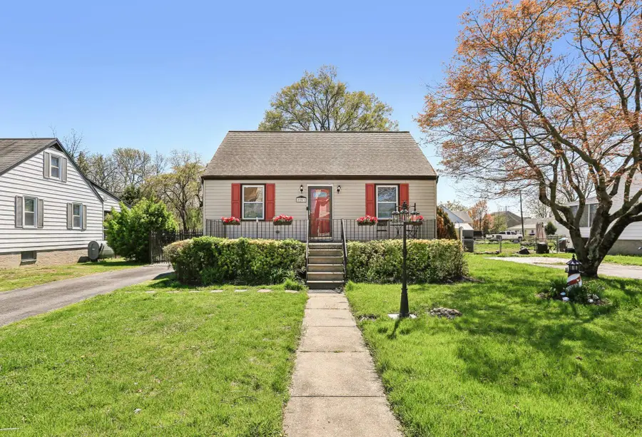 2203 Middleborough Rd, Essex, MD 21221 - #3