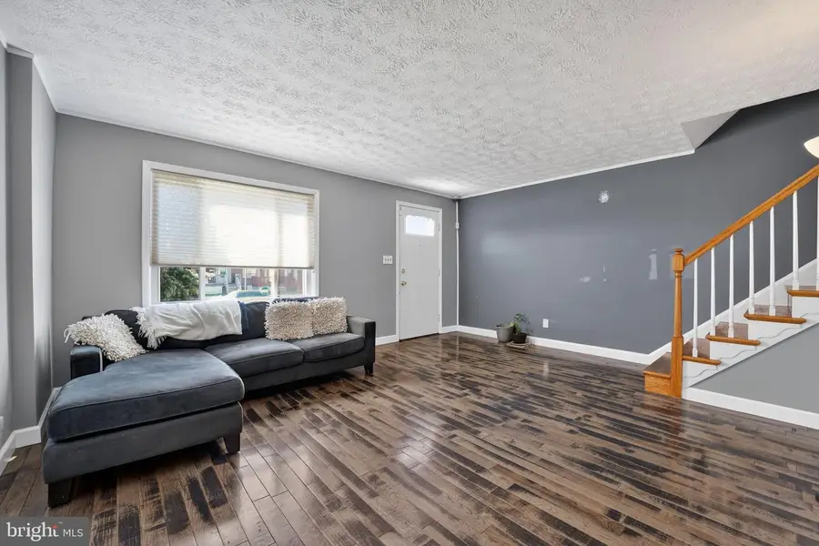 237 Riverthorn Rd, Baltimore, MD 21220 - #3