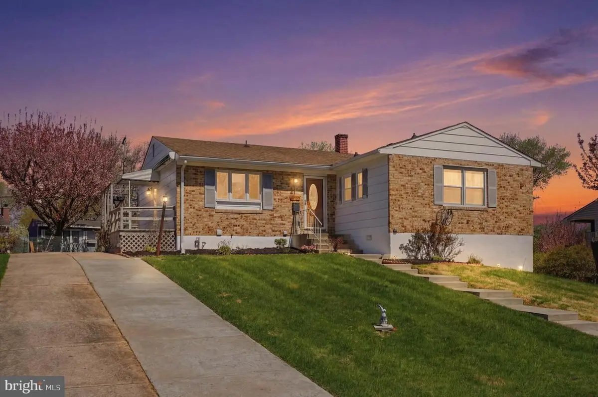 304 Northway Ct, Reisterstown, MD 21136 - #1