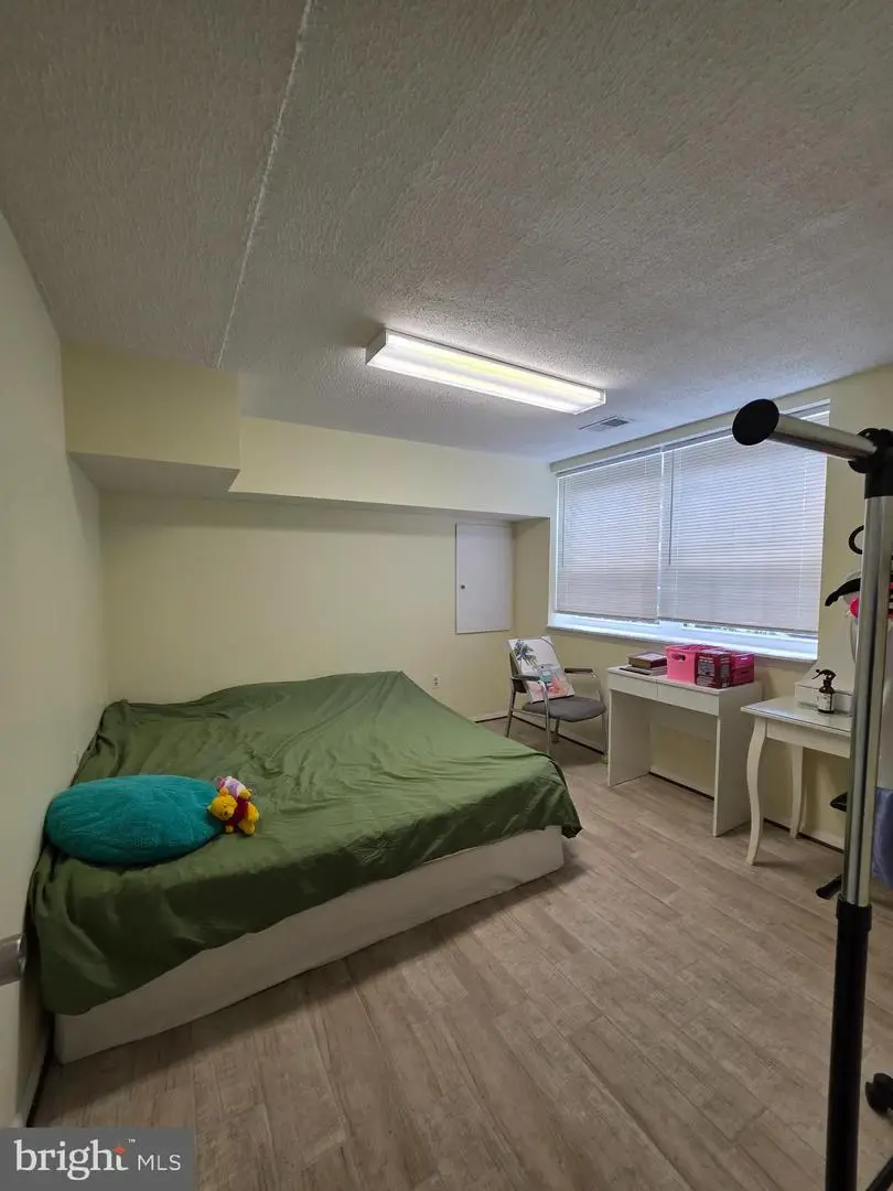 10 Casey Ct, Baltimore, MD 21228 - #3