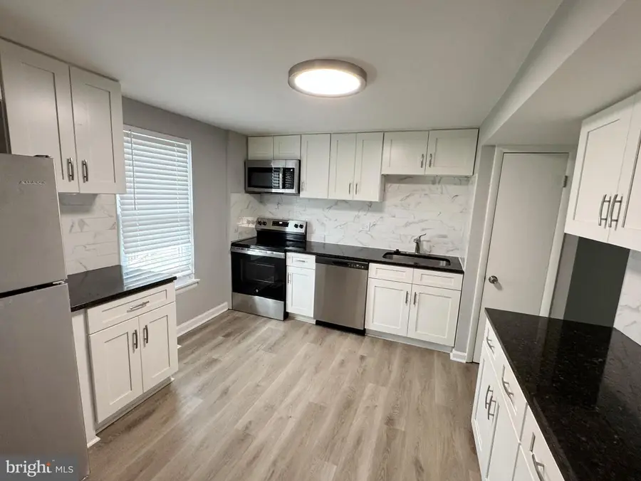 9226 Throgmorton Rd, Baltimore, MD 21234 - #2