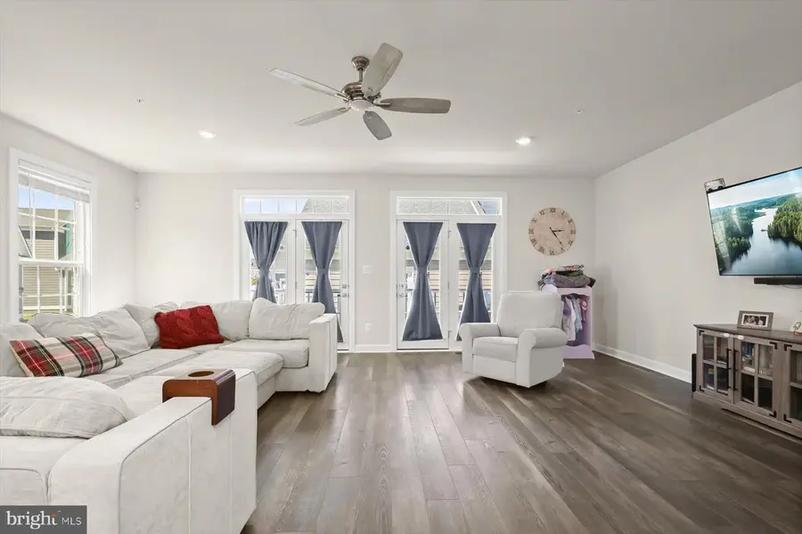 10911 Beckenham St, Middle River, MD 21220 - #2