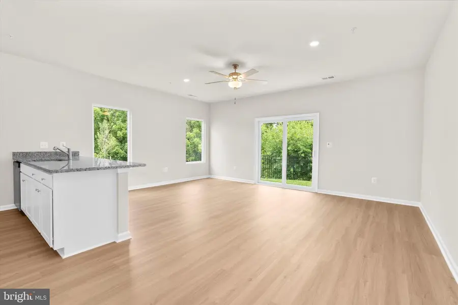 8127 Bartholomew Ct, Baltimore, MD 21206 - #3