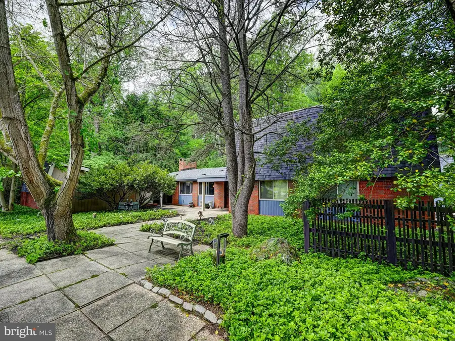 3604 Barberry Ct, Baltimore, MD 21208 - #2