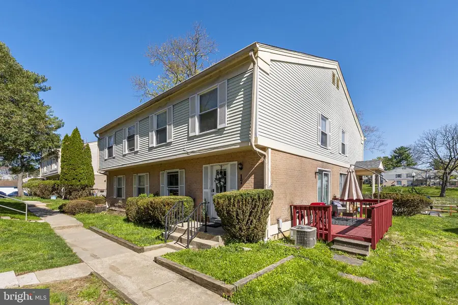 17 Woodenbridge Ct #c, Reisterstown, MD 21136 - #2