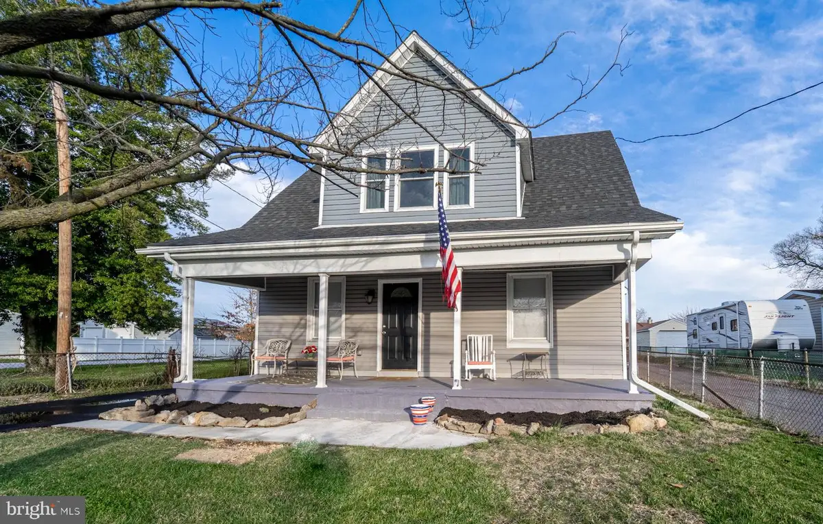 8033 Edgewater Ave, Rosedale, MD 21237 - #1