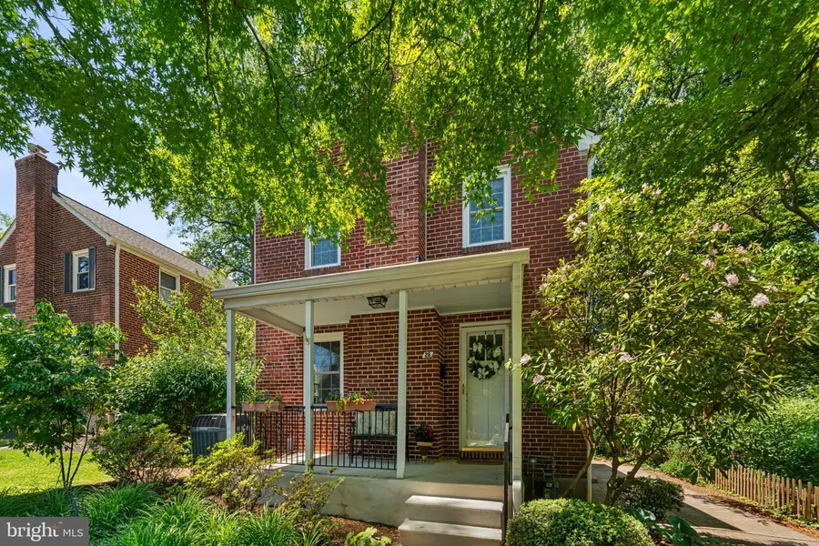28 Dunmore Rd, Baltimore, MD 21228 - #3