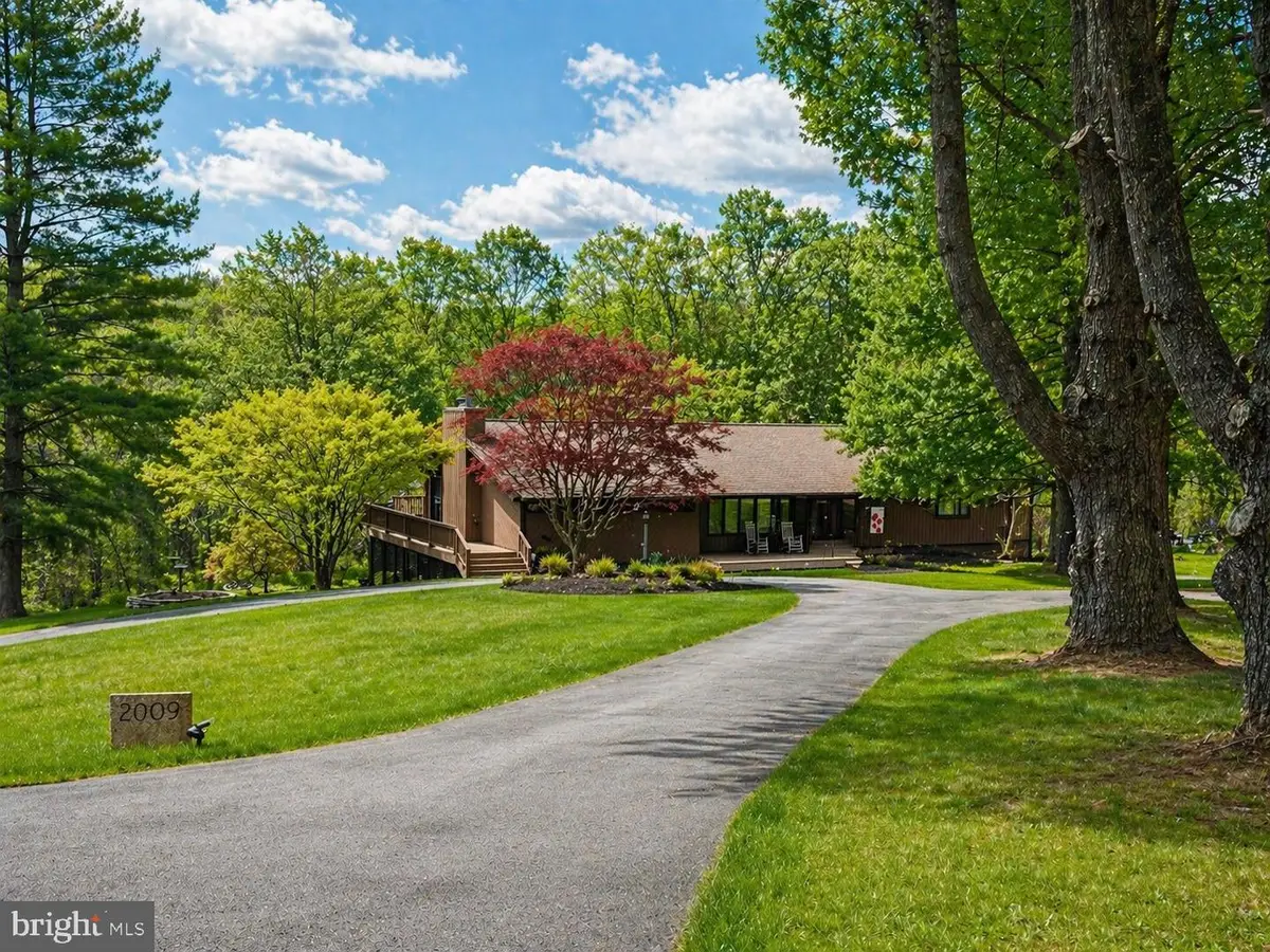 2009 Wilson Rd, White Hall, MD 21161 - #1