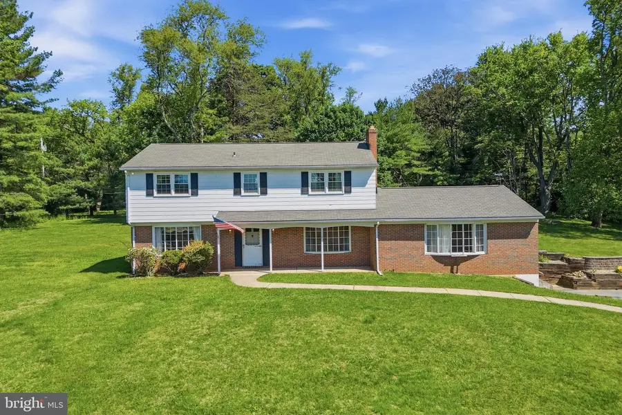 4308 Meadowcliff Rd, Glen Arm, MD 21057 - #2