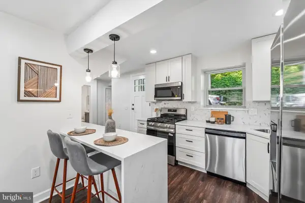 2502 Parkview Rd, GWYNN OAK, MD 21207