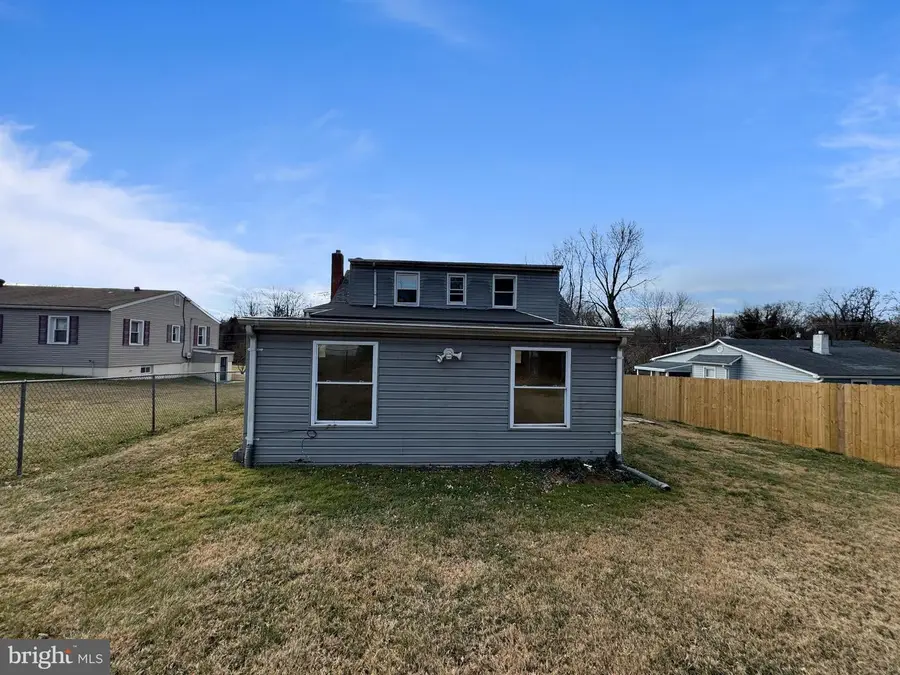 2716 Alderwood Ave, Halethorpe, MD 21227 - #3