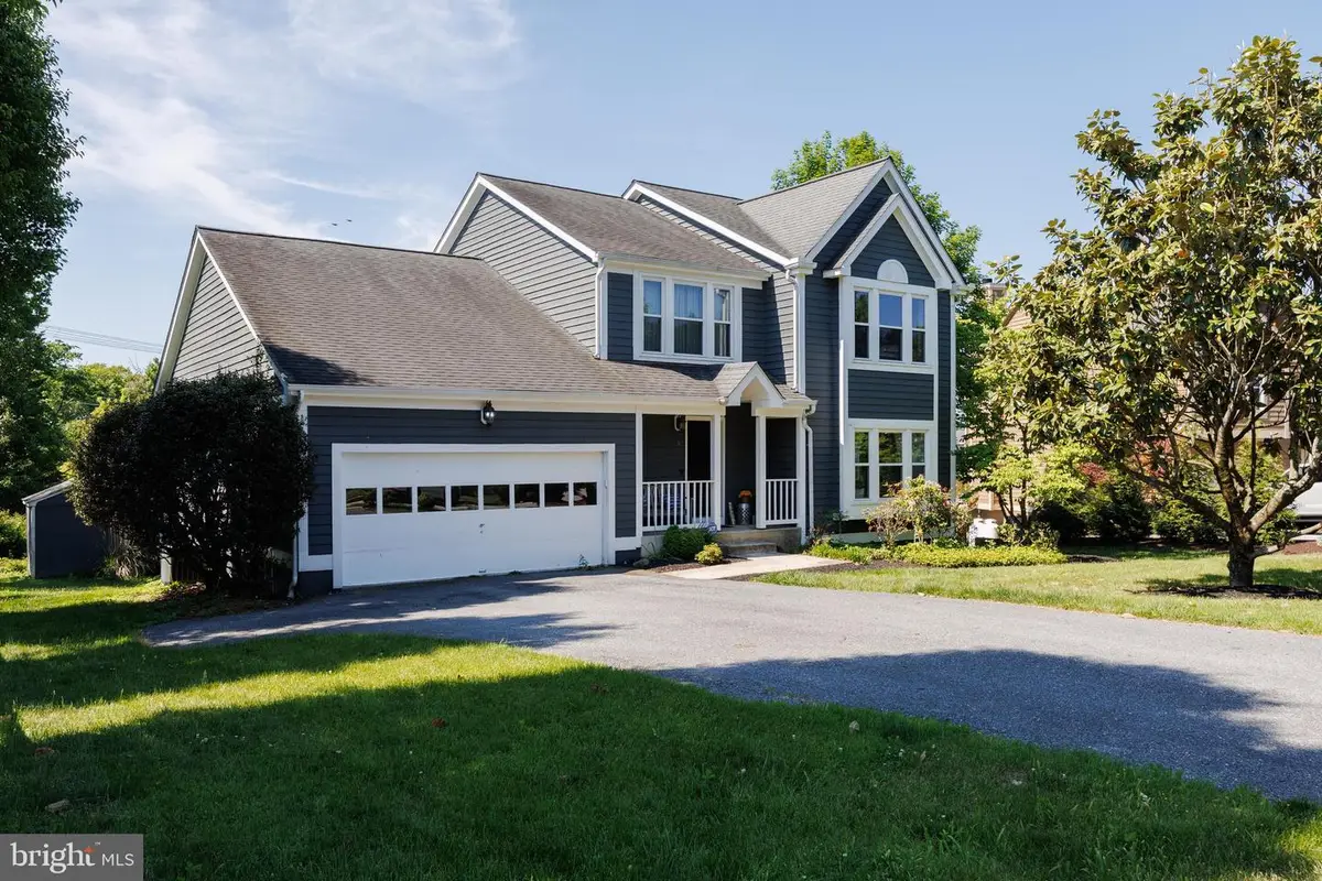 3 Stardust Ct, Catonsville, MD 21228 - #1