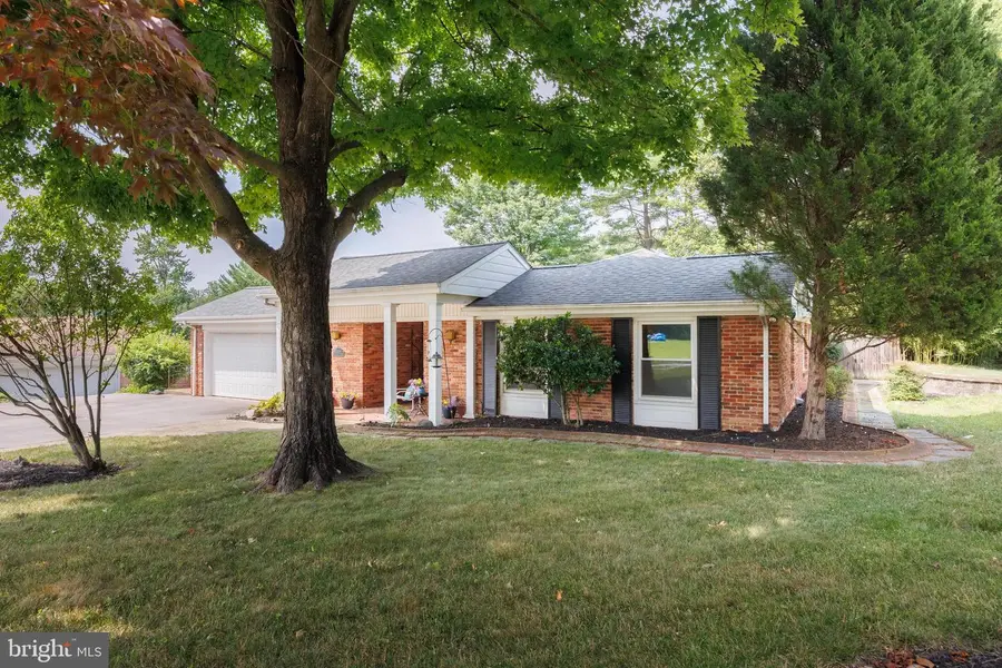 2104 Cedar Circle Dr, Catonsville, MD 21228 - #2