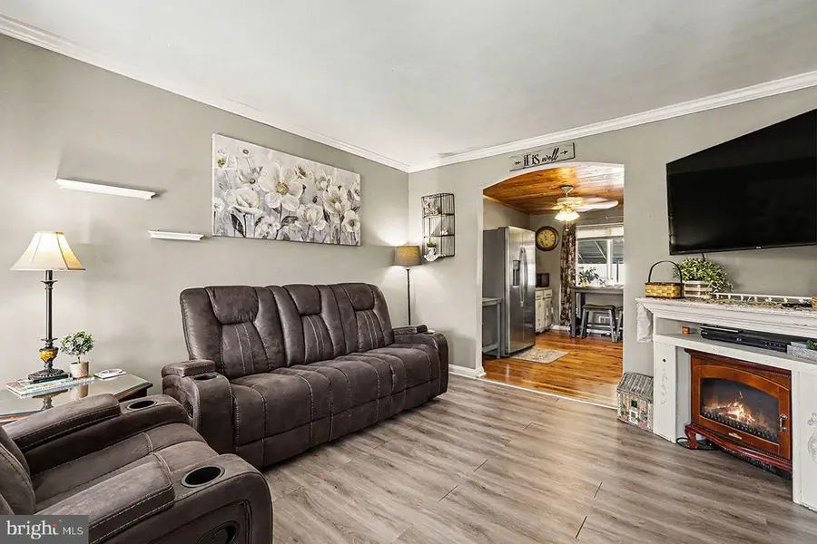 7864 Charlesmont Rd, Baltimore, MD 21222 - #2
