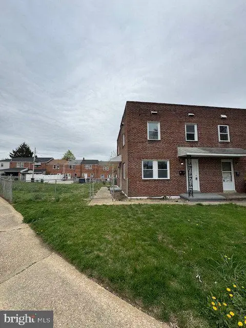 8623 Chestnut Oak Rd, Parkville, MD 21234 - #1