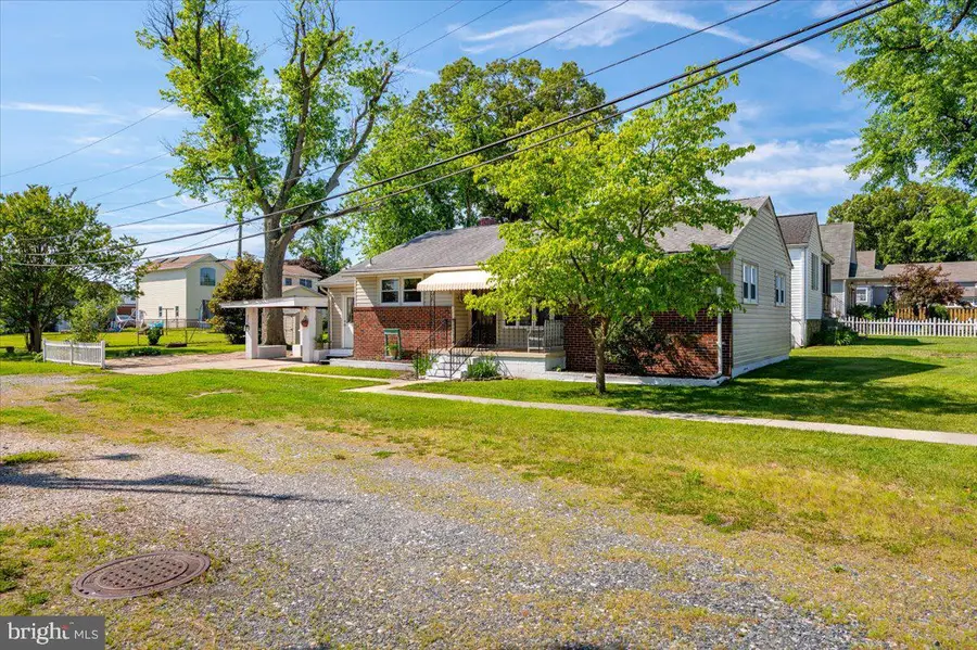 3231 Grace Rd, Sparrows Point, MD 21219 - #2