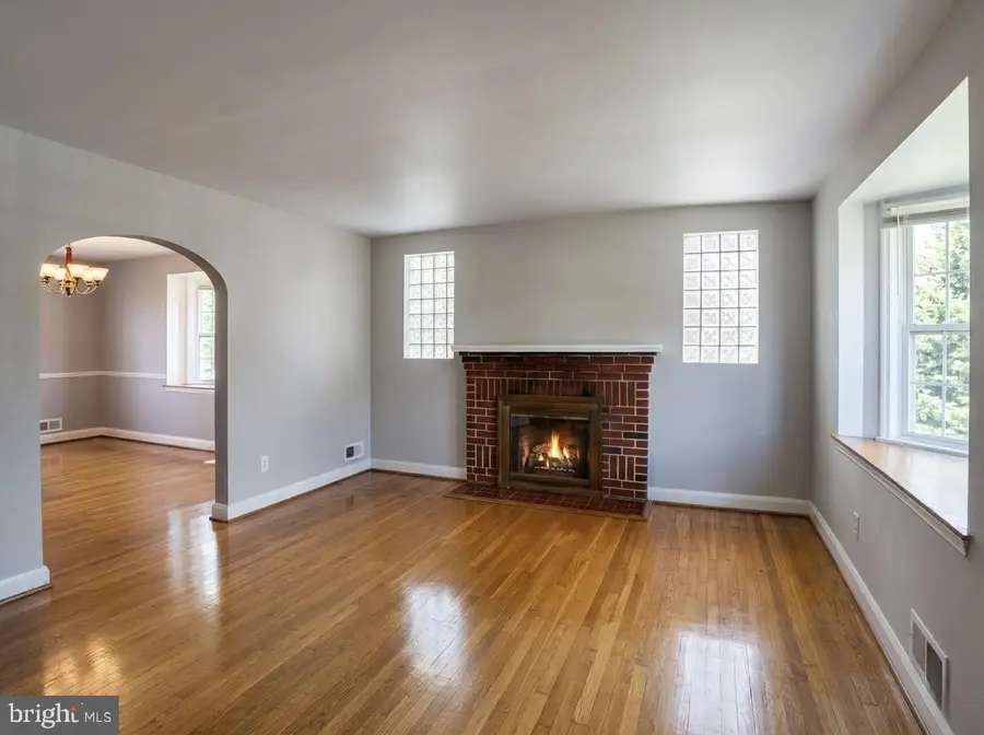 1615 Thetford Rd, Baltimore, MD 21286 - #3