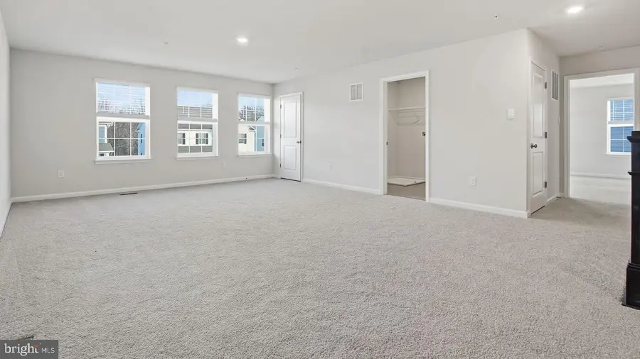 8110 Cyress Point Ct, Rosedale, MD 21237 - #3