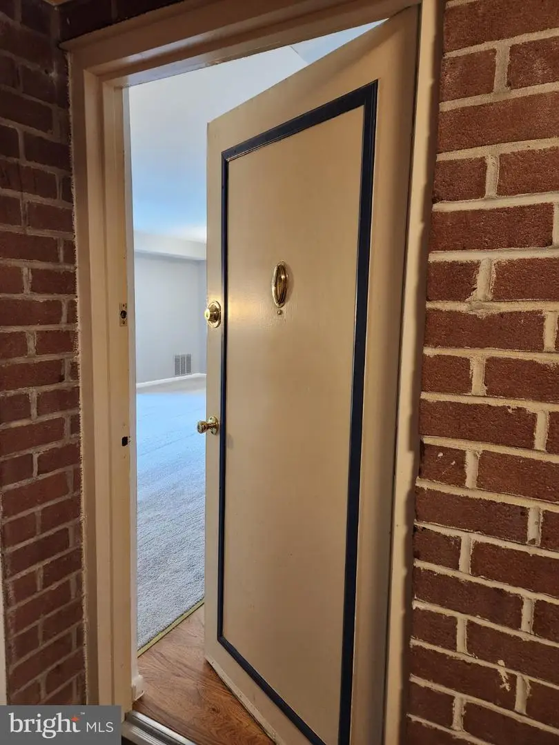 207 Erin Way #t4, Reisterstown, MD 21136 - #1