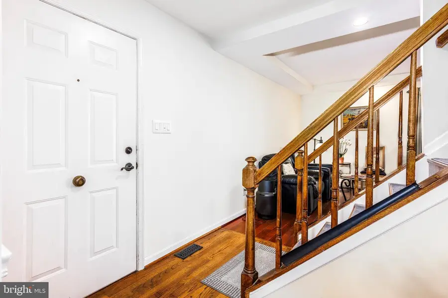 39 Sunnyvale Ct, Cockeysville, MD 21030 - #2