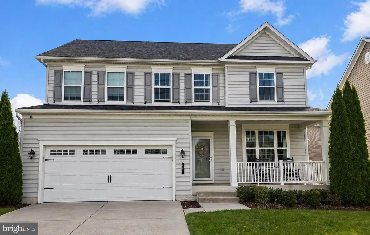 607 Long Wall Dr, Reisterstown, MD 21136 - #1