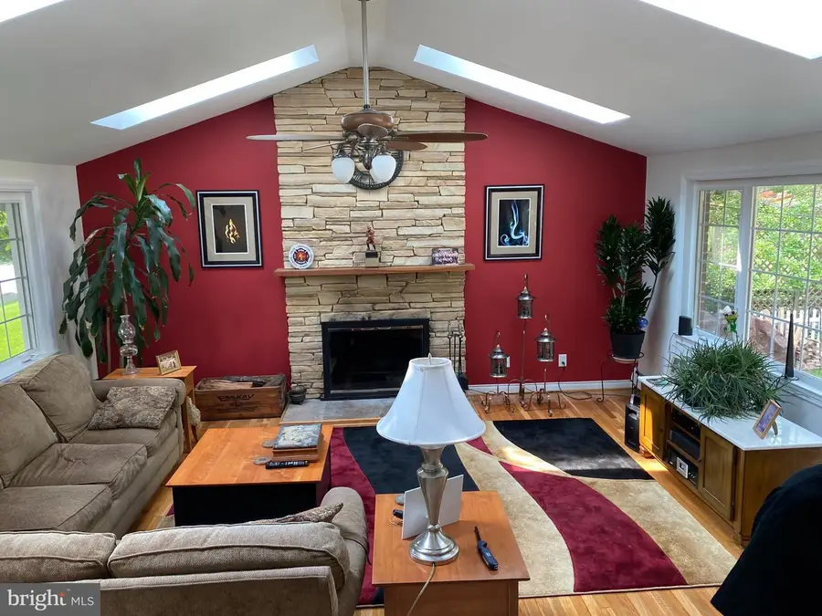 912 Southwick Dr, Towson, MD 21286 - #3