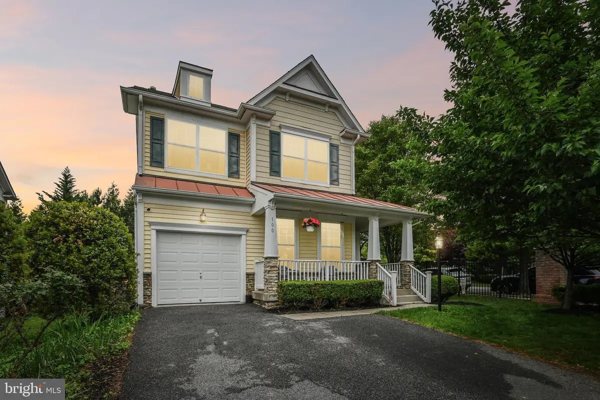 100 Newmarket Ct, Catonsville, MD 21228 - #1