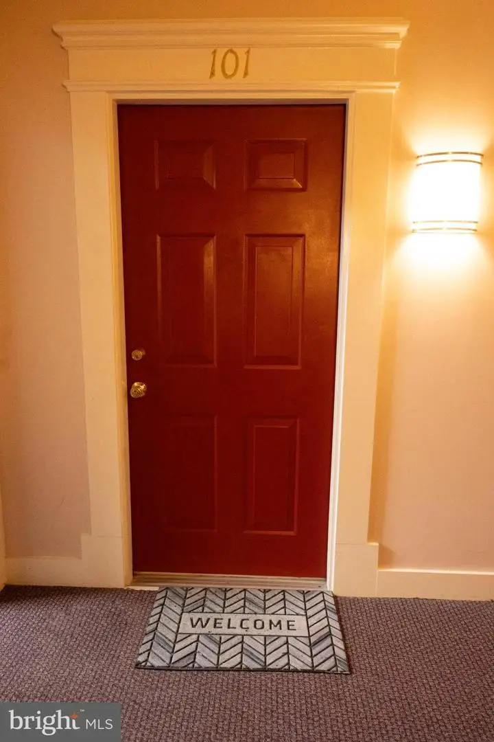 8901 Stone Creek Pl #101, Pikesville, MD 21208 - #2