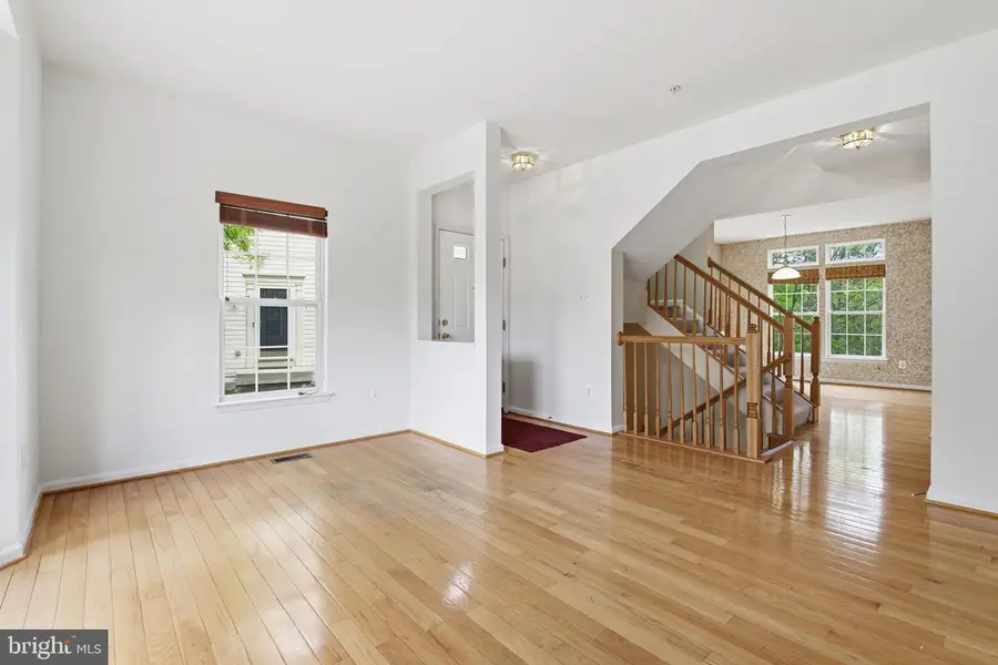 211 Arbor Vista Ln, Owings Mills, MD 21117 - #3