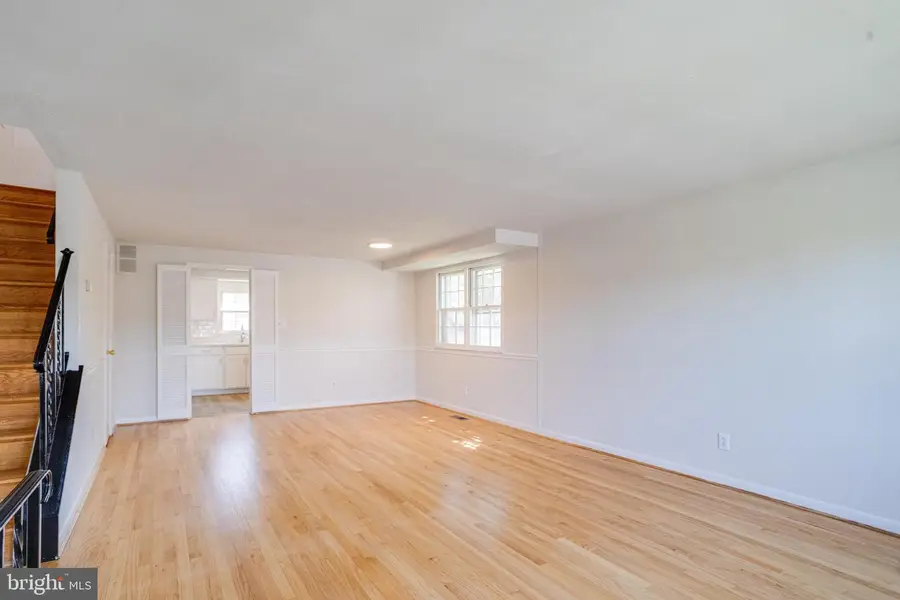 5611 Chelwynd Rd, Halethorpe, MD 21227 - #2