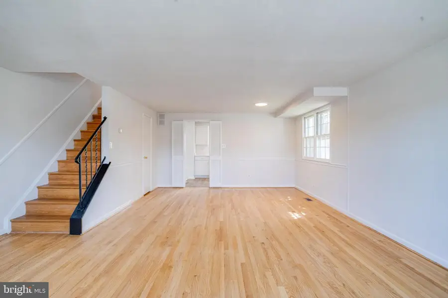 5611 Chelwynd Rd, Halethorpe, MD 21227 - #3