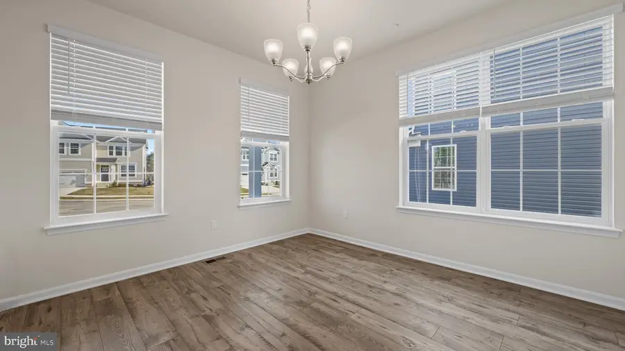 8105 Cypress Point Dr, Rosedale, MD 21237 - #3