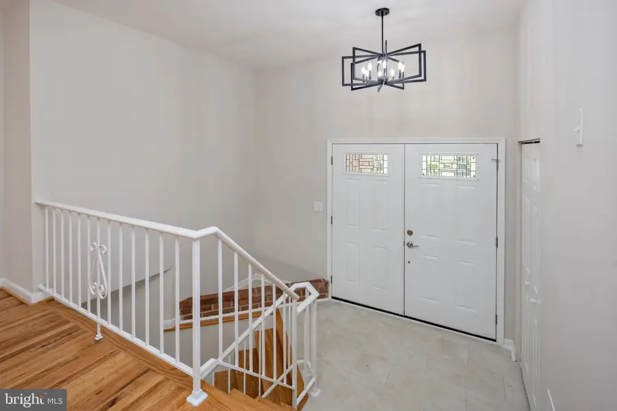 9822 Clanford Rd, Randallstown, MD 21133 - #3