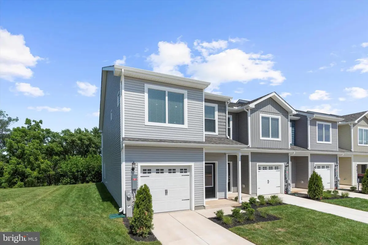 8113 Bartholomew Ct, Baltimore, MD 21206 - #1