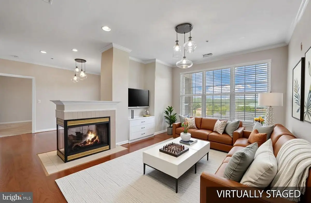 400 Symphony Cir #403j, Cockeysville, MD 21030 - #1
