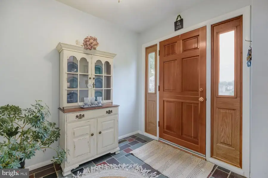 11 Lake Forest Ct, Baltimore, MD 21236 - #2