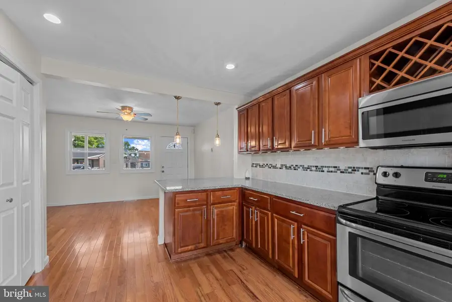 24 Yawmeter Dr, Baltimore, MD 21220 - #3