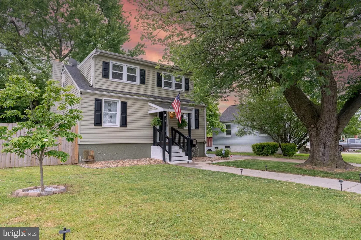 220 Pinewood Rd, Baltimore, MD 21222 - #1