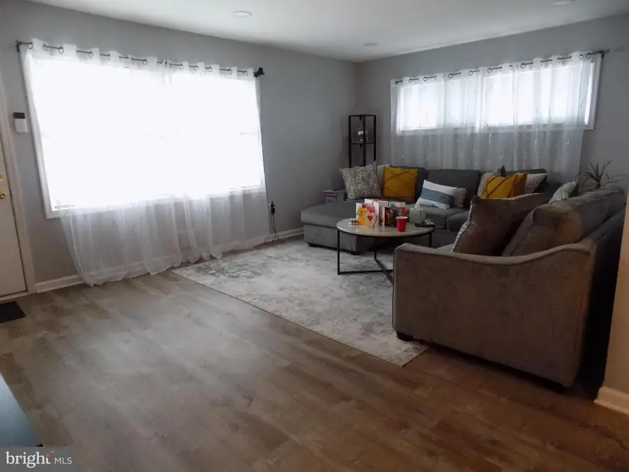 2431 Woodcroft Rd, Baltimore, MD 21234 - #3