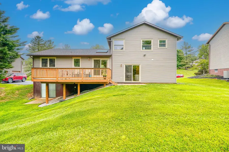 12121 Velvet Hill Dr, Owings Mills, MD 21117 - #2