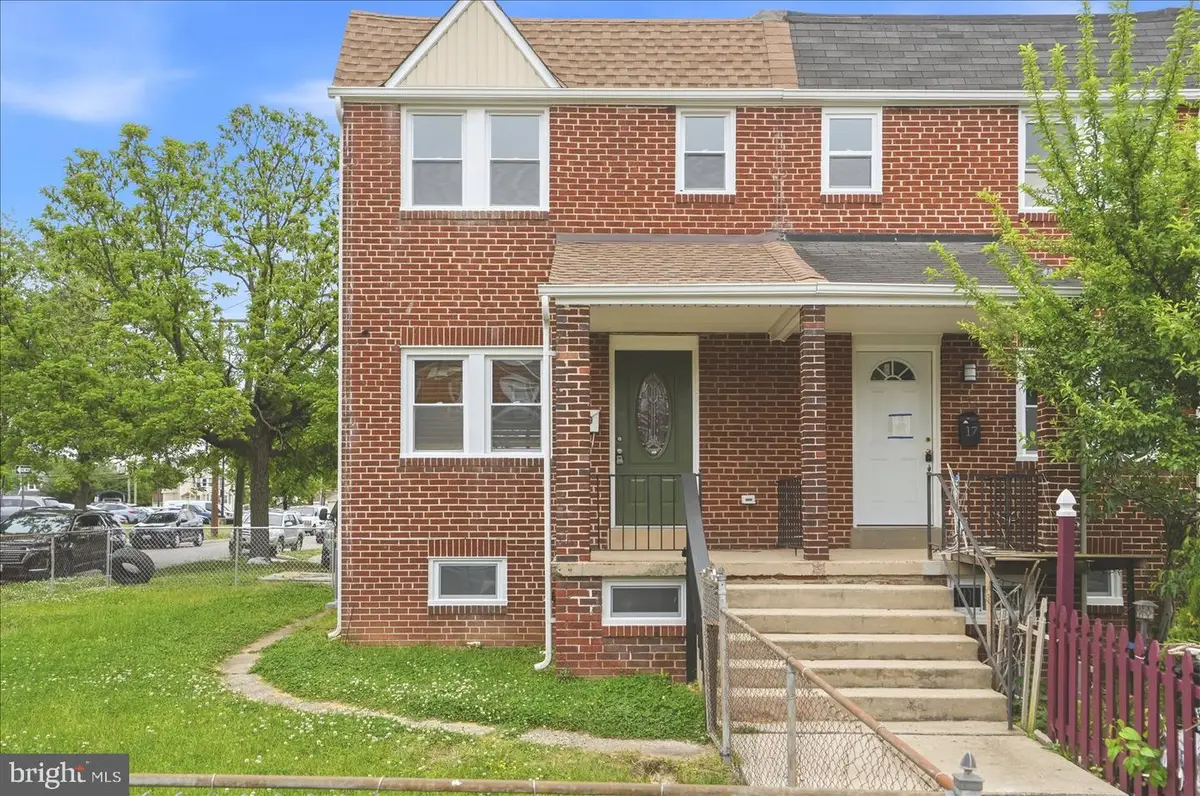 19 Warren Rd, Essex, MD 21221 - #1