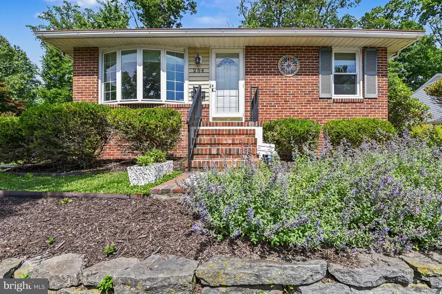 204 Elpin Dr W, Catonsville, MD 21228 - #3