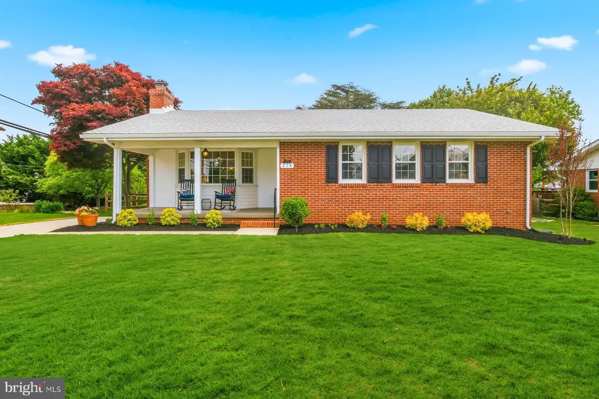 214 Chantrey Rd, Lutherville Timonium, MD 21093 - #1